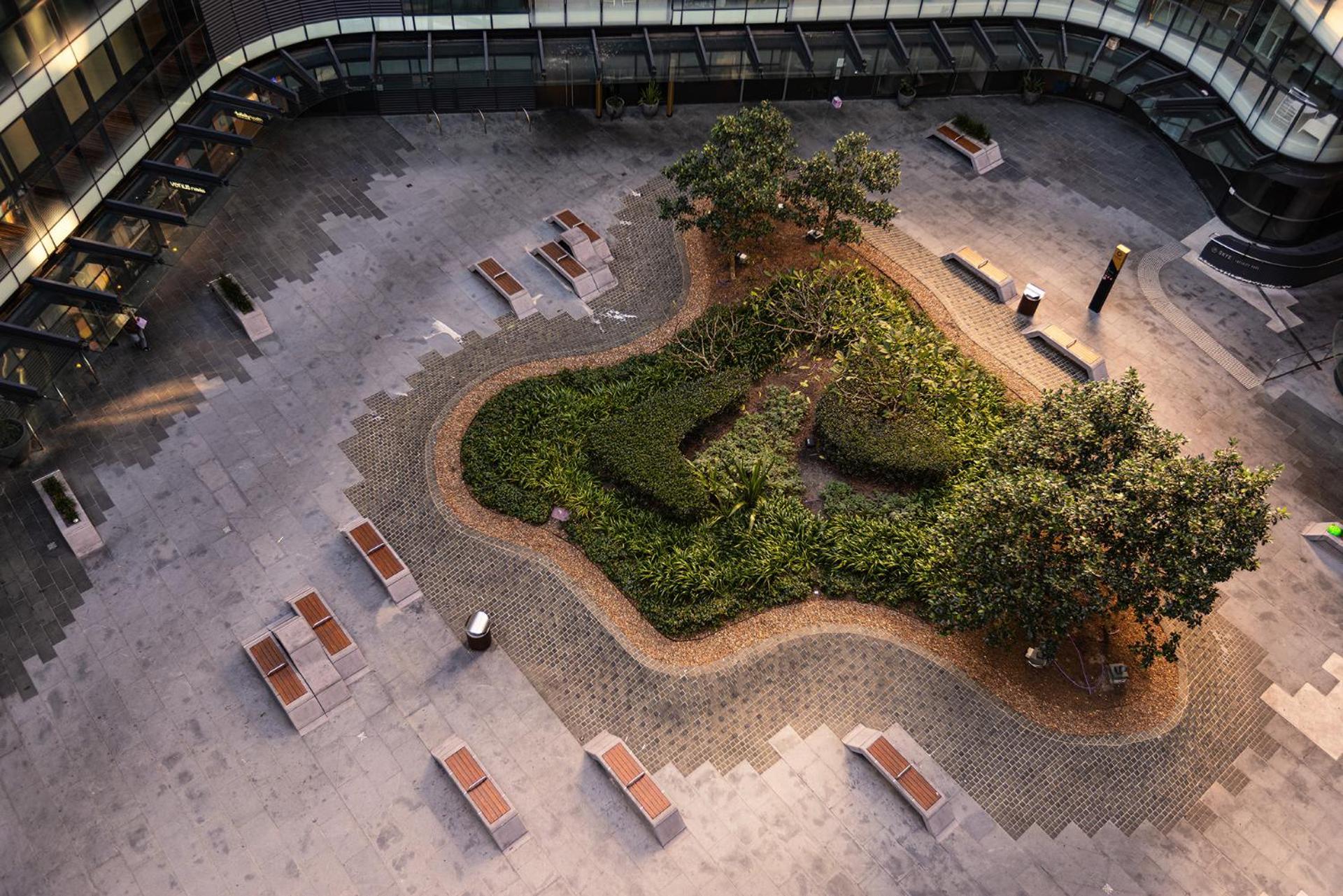 Hotel One Global Square 5*